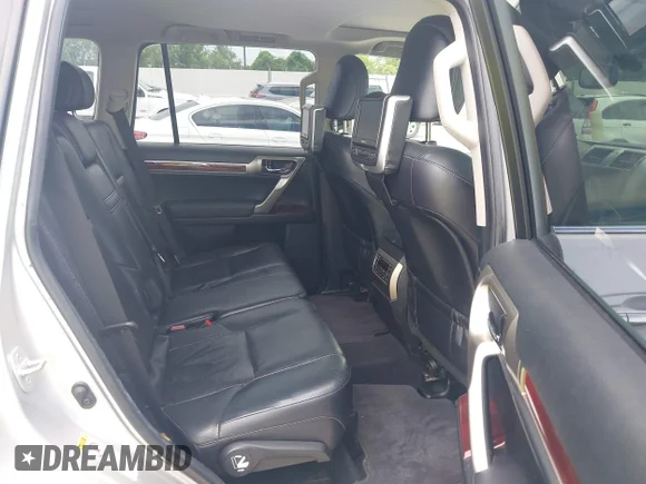 ✅ 2013 Lexus GX 460 • VIN: JTJBM7FX6D5063717 • Лот: 43308430. Опубліковано раніше на IAAI з пробігом 160 061 миль. Безкоштовний доступ до архіву аукціонних продажів зі США та докладний звіт про історію автомобіля на DreamBid. Зображення 8.