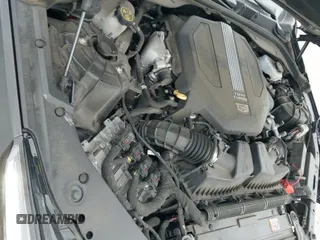 ✅ 2020 Cadillac CT5 V-Series • VIN: 1G6DR5RW9L0145203 • Lot: 42275331. Wystawiony na IAAI z przebiegiem 38 027 mil. Bezpłatny archiwum sprzedaży aukcyjnych z USA i szczegółowy raport historii pojazdu na DreamBid. Zdjęcie 18.