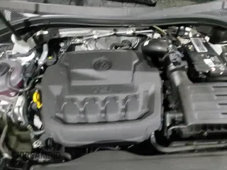 ✅ 2023 Volkswagen Tiguan SE R-Line Black • VIN: 3VV8B7AX5PM108091 • Lot: 82096135. Wystawiony na Copart z przebiegiem 22 786 mil. Bezpłatny archiwum sprzedaży aukcyjnych z USA i szczegółowy raport historii pojazdu na DreamBid. Zdjęcie 16.