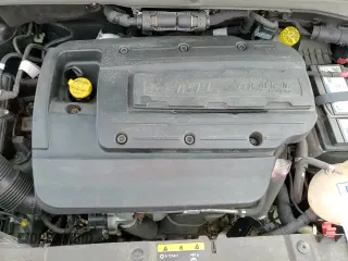 ✅ 2018 Jeep Renegade Altitude • VIN: ZACCJBBH4JPH29641 • Lot: 60641395. Listed on Copart with 57,104 mi. Free auction sales archive from the USA and detailed vehicle history report at DreamBid. Image 15.