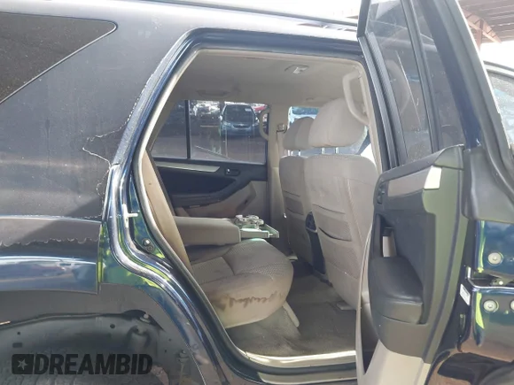 ✅ 2006 Toyota 4Runner SR5 Sport • VIN: JTEZU14R060083427 • Lot: 43800167. Wystawiony na IAAI z przebiegiem 197 713 mil. Bezpłatny archiwum sprzedaży aukcyjnych z USA i szczegółowy raport historii pojazdu na DreamBid. Zdjęcie 8.