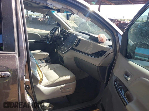 ✅ 2017 Toyota Sienna XLE Premium • VIN: 5TDYZ3DC9HS821492 • Лот: 43531569. Опубликован ранее на IAAI с пробегом 137 151 миль. Бесплатный доступ к архиву аукционных продаж из США и подробный отчёт об истории автомобиля на DreamBid. Изображение 5.