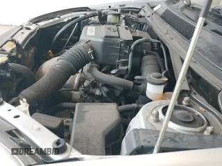 ✅ 2005 Toyota RAV4 • VIN: JTEGD20V150063573 • Lot: 43195492. Wystawiony na IAAI z przebiegiem 115 171 mil. Bezpłatny archiwum sprzedaży aukcyjnych z USA i szczegółowy raport historii pojazdu na DreamBid. Zdjęcie 19.