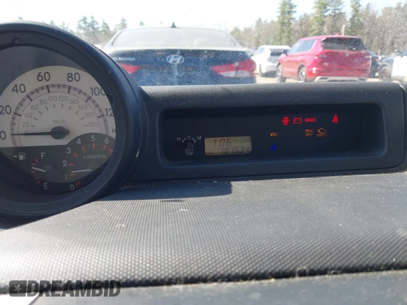 ✅ 2005 Scion xB • VIN: JTLKT334X50203814 • Lot: 44980109. Wystawiony na IAAI z przebiegiem 187 534 mil. Bezpłatny archiwum sprzedaży aukcyjnych z USA i szczegółowy raport historii pojazdu na DreamBid. Zdjęcie 7.