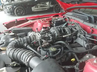 ✅ 2005 Ford Mustang Deluxe • VIN: 1ZVFT80NX55234214 • Lot: 42939186. Wystawiony na IAAI z przebiegiem 159 248 mil. Bezpłatny archiwum sprzedaży aukcyjnych z USA i szczegółowy raport historii pojazdu na DreamBid. Zdjęcie 20.