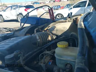 ✅ 2003 Jeep Grand Cherokee Laredo • VIN: 1J4GW48S33C613303 • Lot: 43780217. Listed on IAAI with 185,356 mi. Free auction sales archive from the USA and detailed vehicle history report at DreamBid. Image 12.