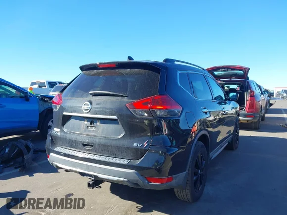 ✅ 2017 Nissan Rogue SV • VIN: 5N1AT2MT1HC896990 • Лот: 44172987. Опубліковано раніше на IAAI з пробігом 113 091 миль. Безкоштовний доступ до архіву аукціонних продажів зі США та докладний звіт про історію автомобіля на DreamBid. Зображення 4.