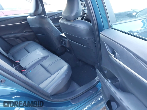 ✅ 2025 Toyota Camry XSE • VIN: 4T1DBADK1SU031360 • Lot: 43959778. Wystawiony na IAAI z przebiegiem 2 332 mil. Bezpłatny archiwum sprzedaży aukcyjnych z USA i szczegółowy raport historii pojazdu na DreamBid. Zdjęcie 8.
