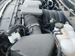 ✅ 2024 Cadillac Escalade 4WD Premium Luxury • VIN: 1GYS4BKL9RR241428 • Lot: 41996176. Wystawiony na IAAI z przebiegiem 13 976 mil. Bezpłatny archiwum sprzedaży aukcyjnych z USA i szczegółowy raport historii pojazdu na DreamBid. Zdjęcie 19.