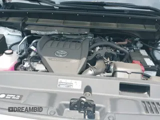 ✅ 2023 Toyota Highlander L • VIN: 5TDKDRAHXPS520803 • Lot: 42584854. Listed on IAAI with 11,561 mi. Free auction sales archive from the USA and detailed vehicle history report at DreamBid. Image 19.