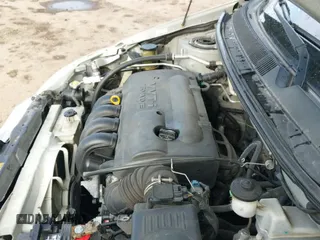 ✅ 2004 Toyota Matrix Std • VIN: 2T1KR32E34C253933 • Lot: 42568283. Wystawiony na IAAI z przebiegiem 168 358 mil. Bezpłatny archiwum sprzedaży aukcyjnych z USA i szczegółowy raport historii pojazdu na DreamBid. Zdjęcie 19.