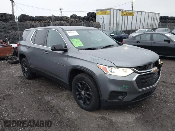 ✅ 2018 Chevrolet Traverse LS • VIN: 1GNEVFKW6JJ204106 • Lot: 44110168. Wystawiony na IAAI z przebiegiem 138 733 mil. Bezpłatny archiwum sprzedaży aukcyjnych z USA i szczegółowy raport historii pojazdu na DreamBid. Zdjęcie 1.