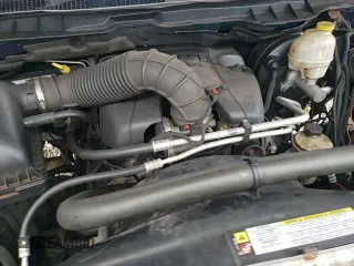 ✅ 2009 Dodge 1500 SLT • VIN: 1D3HV13T39S704900 • Лот: 86692394. Размещён на Copart с пробегом 184 384 миль миль. Получите бесплатный доступ к архиву аукционных продаж из США и посмотрите подробный отчёт об истории автомобиля на DreamBid. Изображение 13.