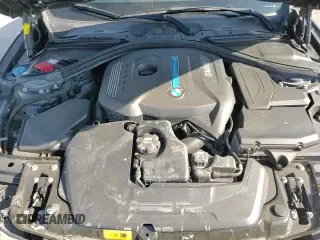 ✅ 2017 BMW 3 Series 330e • VIN: WBA8E1C36HA029697 • Лот: 81639465. Опубликован ранее на Copart с пробегом 98 385 миль. Бесплатный доступ к архиву аукционных продаж из США и подробный отчёт об истории автомобиля на DreamBid. Изображение 13.