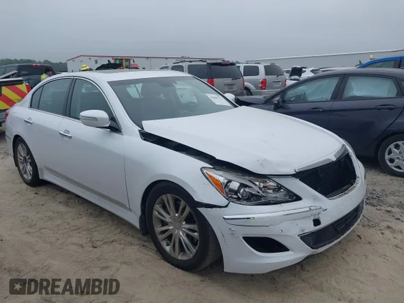 ✅ 2014 Hyundai Genesis 3.8L • VIN: KMHGC4DD8EU260250 • Лот: 42865132. Опубликован ранее на IAAI с пробегом 77 146 миль. Бесплатный доступ к архиву аукционных продаж из США и подробный отчёт об истории автомобиля на DreamBid. Изображение 1.