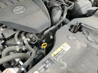 ✅ 2023 Toyota Crown Platinum • VIN: JTDAFAAF7P3002509 • Lot: 58725155. Wystawiony na Copart z przebiegiem 22 356 mil. Bezpłatny archiwum sprzedaży aukcyjnych z USA i szczegółowy raport historii pojazdu na DreamBid. Zdjęcie 15.