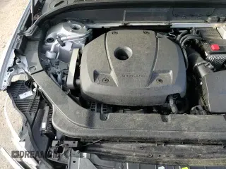 ✅ 2020 Volvo XC60 Momentum • VIN: YV4102RK0L1494280 • Lot: 81298845. Listed on Copart with 64,750 mi. Free auction sales archive from the USA and detailed vehicle history report at DreamBid. Image 16.