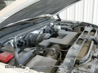 ✅ 2015 GMC Yukon XL SLT • VIN: 1GKS2HKC7FR669240 • Lot: 42183822. Wystawiony na IAAI z przebiegiem 117 727 mil. Bezpłatny archiwum sprzedaży aukcyjnych z USA i szczegółowy raport historii pojazdu na DreamBid. Zdjęcie 21.