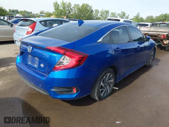 ✅ 2017 Honda Civic EX • VIN: 19XFC2F72HE062892 • Lot: 45180732. Wystawiony na IAAI z przebiegiem 137 258 mil. Bezpłatny archiwum sprzedaży aukcyjnych z USA i szczegółowy raport historii pojazdu na DreamBid. Zdjęcie 4.