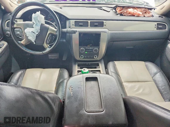 ✅ 2010 GMC Sierra 1500 SLT • VIN: 3GTRKWE31AG228979 • Lot: 76740615. Wystawiony na Copart z przebiegiem 279 295 mil. Bezpłatny archiwum sprzedaży aukcyjnych z USA i szczegółowy raport historii pojazdu na DreamBid. Zdjęcie 8.