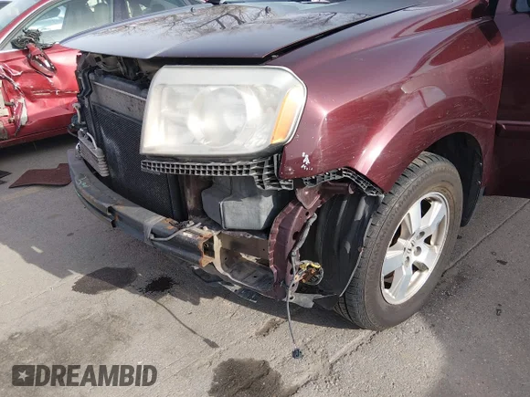 ✅ 2011 Honda Pilot EX-L • VIN: 5FNYF4H59BB071596 • Lot: 44405337. Listed on IAAI with 178,239 mi. Free auction sales archive from the USA and detailed vehicle history report at DreamBid. Image 6.