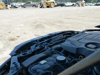 ✅ 2022 Jaguar F-Pace S • VIN: SADCJ2EX4NA700492 • Lot: 42702992. Listed on IAAI with 24,716 mi. Free auction sales archive from the USA and detailed vehicle history report at DreamBid. Image 18.