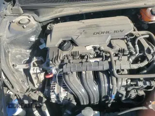 ✅ 2022 Hyundai Elantra SEL • VIN: 5NPLM4AG9NH079781 • Lot: 84029645. Listed on Copart with 41,501 mi. Free auction sales archive from the USA and detailed vehicle history report at DreamBid. Image 13.