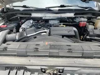 ✅ 2020 GMC Sierra 3500HD Denali • VIN: 1GT49WEY4LF234748 • Lot: 60707205. Wystawiony na Copart z przebiegiem 68 906 mil. Bezpłatny archiwum sprzedaży aukcyjnych z USA i szczegółowy raport historii pojazdu na DreamBid. Zdjęcie 11.