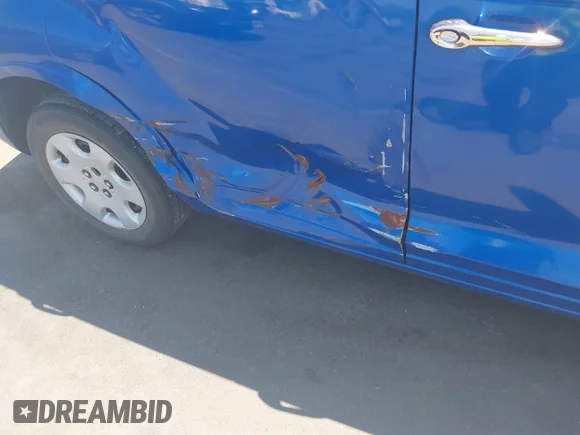 ✅ 2006 Chrysler PT Cruiser • VIN: 3A4FY48B76T365734 • Lot: 45020701. Listed on IAAI with 298,383 mi. Free auction sales archive from the USA and detailed vehicle history report at DreamBid. Image 6.