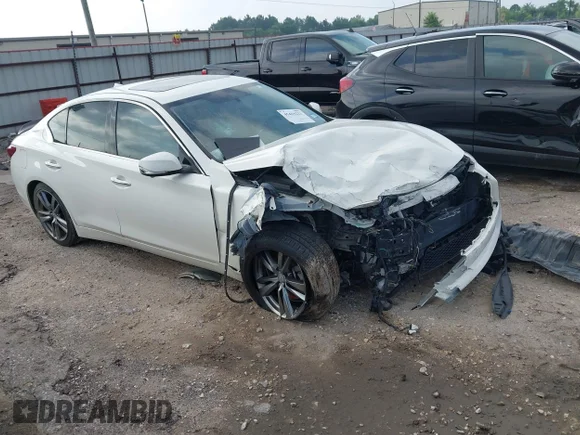 ✅ 2019 Infiniti Q50 Luxe • VIN: JN1EV7AR4KM592028 • Lot: 45419221. Wystawiony na IAAI z przebiegiem 83 489 mil. Bezpłatny archiwum sprzedaży aukcyjnych z USA i szczegółowy raport historii pojazdu na DreamBid. Zdjęcie 1.