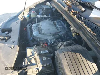 ✅ 2010 Honda Odyssey EX-L • VIN: 5FNRL3H74AB058097 • Lot: 43907585. Listed on IAAI with 177,309 mi. Free auction sales archive from the USA and detailed vehicle history report at DreamBid. Image 17.