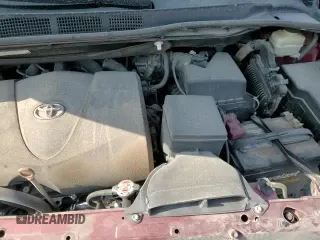 ✅ 2017 Toyota Sienna LE Auto Access Seat • VIN: 5TDKZ3DC6HS881638 • Lot: 64778585. Wystawiony na Copart z przebiegiem 69 829 mil. Bezpłatny archiwum sprzedaży aukcyjnych z USA i szczegółowy raport historii pojazdu na DreamBid. Zdjęcie 15.