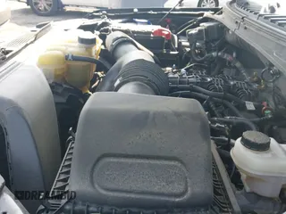 ✅ 2021 Ford Expedition Max XLT • VIN: 1FMJK1HT8MEA43377 • Lot: 42311297. Wystawiony na IAAI z przebiegiem 81 131 mil. Bezpłatny archiwum sprzedaży aukcyjnych z USA i szczegółowy raport historii pojazdu na DreamBid. Zdjęcie 24.