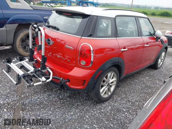 ✅ 2014 MINI Countryman S • VIN: WMWZC5C59EWM16861 • Lot: 42713950. Wystawiony na IAAI z przebiegiem 148 640 mil. Bezpłatny archiwum sprzedaży aukcyjnych z USA i szczegółowy raport historii pojazdu na DreamBid. Zdjęcie 4.