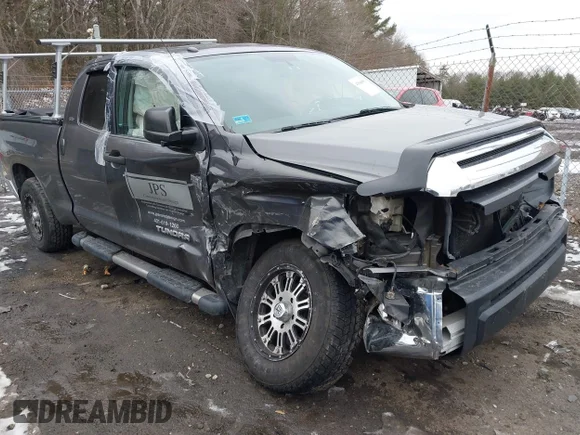 ✅ 2015 Toyota Tundra SR5 • VIN: 5TFUY5F13FX423226 • Lot: 43940081. Wystawiony na IAAI z przebiegiem 112 159 mil. Bezpłatny archiwum sprzedaży aukcyjnych z USA i szczegółowy raport historii pojazdu na DreamBid. Zdjęcie 1.