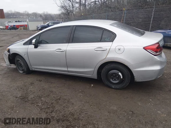 ✅ 2015 Honda Civic LX • VIN: 19XFB2F5XFE232060 • Lot: 44537649. Listed on IAAI with Not provided. Free auction sales archive from the USA and detailed vehicle history report at DreamBid. Image 3.