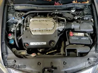 ✅ 2011 Honda Accord EX-L • VIN: 1HGCP3F89BA032466 • Lot: 84489764. Wystawiony na Copart z przebiegiem 58 880 mil. Bezpłatny archiwum sprzedaży aukcyjnych z USA i szczegółowy raport historii pojazdu na DreamBid. Zdjęcie 13.