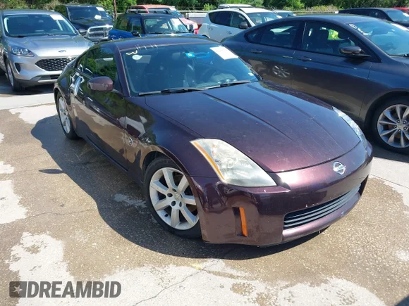 ✅ 2003 Nissan 350Z Enthusiast • VIN: JN1AZ34D53T118124 • Lot: 42108268. Wystawiony na IAAI z przebiegiem 226 959 mil. Bezpłatny archiwum sprzedaży aukcyjnych z USA i szczegółowy raport historii pojazdu na DreamBid. Zdjęcie 1.