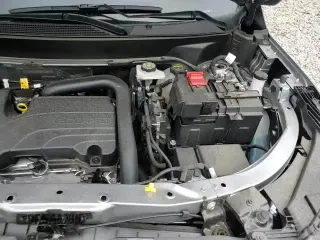 ✅ 2025 Chevrolet Equinox FWD LT • VIN: 3GNAXHEG1SL175391 • Lot: 85541895. Listed on Copart with 13,878 mi. Free auction sales archive from the USA and detailed vehicle history report at DreamBid. Image 16.