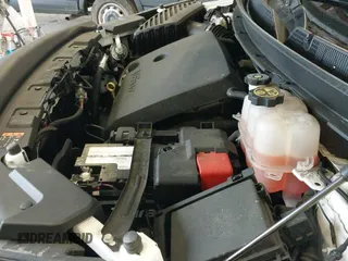 ✅ 2021 Buick Enclave Essence • VIN: 5GAERBKW7MJ199851 • Lot: 42441021. Wystawiony na IAAI z przebiegiem 98 812 mil. Bezpłatny archiwum sprzedaży aukcyjnych z USA i szczegółowy raport historii pojazdu na DreamBid. Zdjęcie 19.