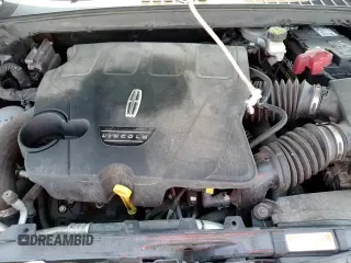 ✅ 2017 Lincoln Continental Reserve • VIN: 1LN6L9NC3H5627150 • Lot: 69074095. Wystawiony na Copart z przebiegiem 124 298 mil. Bezpłatny archiwum sprzedaży aukcyjnych z USA i szczegółowy raport historii pojazdu na DreamBid. Zdjęcie 14.