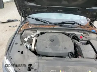 ✅ 2019 Volvo V90 R-Design • VIN: YV1102GM2K1088274 • Lot: 82835264. Listed on Copart with 47,723 mi. Free auction sales archive from the USA and detailed vehicle history report at DreamBid. Image 14.