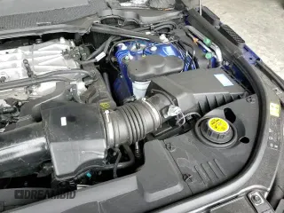 ✅ 2022 Land Rover Range Rover Sport SVR • VIN: SALWZ2RE0NA230710 • Lot: 47987935. Listed on Copart with 3,227 mi. Free auction sales archive from the USA and detailed vehicle history report at DreamBid. Image 14.