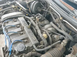 ✅ 2000 Mazda Protege ES • VIN: JM1BJ2214Y0253048 • Lot: 42854630. Wystawiony na IAAI z przebiegiem 209 208 mil. Bezpłatny archiwum sprzedaży aukcyjnych z USA i szczegółowy raport historii pojazdu na DreamBid. Zdjęcie 13.