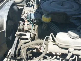 ✅ 1987 Ford F-250 • VIN: 1FTHF26L3HNA76258 • Lot: 43041167. Listed on IAAI with 43,989 mi. Free auction sales archive from the USA and detailed vehicle history report at DreamBid. Image 12.