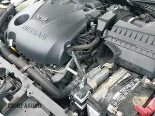 ✅ 2017 Nissan Maxima Platinum • VIN: 1N4AA6AP0HC380988 • Lot: 42245241. Listed on IAAI with 88,822 mi. Free auction sales archive from the USA and detailed vehicle history report at DreamBid. Image 19.