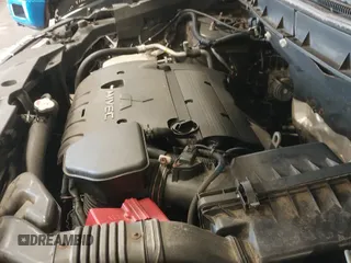 ✅ 2016 Mitsubishi Outlander SEL • VIN: JA4AR4AW7GZ031024 • Lot: 41614867. Listed on IAAI with 122,342 mi. Free auction sales archive from the USA and detailed vehicle history report at DreamBid. Image 19.