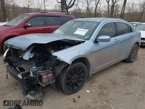 ✅ 2012 Chrysler 200 Touring • VIN: 1C3CCBBB9CN144527 • Lot: 44483539. Listed on IAAI with 146,879 mi. Free auction sales archive from the USA and detailed vehicle history report at DreamBid. Image 6.