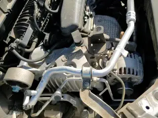 ✅ 2019 Nissan Rogue SV • VIN: KNMAT2MT7KP557462 • Lot: 86302975. Wystawiony na Copart z przebiegiem 100 124 mil. Bezpłatny archiwum sprzedaży aukcyjnych z USA i szczegółowy raport historii pojazdu na DreamBid. Zdjęcie 14.