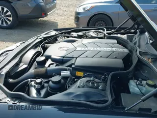 ✅ 2005 Mercedes-Benz SL 500 • VIN: WDBSK75F25F088450 • Lot: 42424662. Listed on IAAI with 104,259 mi. Free auction sales archive from the USA and detailed vehicle history report at DreamBid. Image 19.